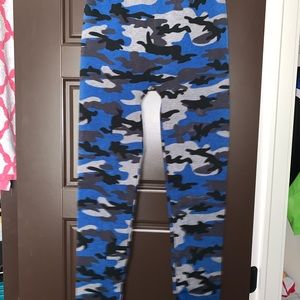 High waisted camo legging